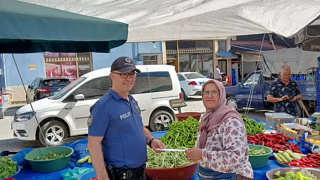 Pazar Yerinde Suç Önleme Bilgilendirmesi