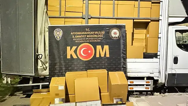 Polis 4 milyona yakın sahte bandrollü makaron ele geçirdi