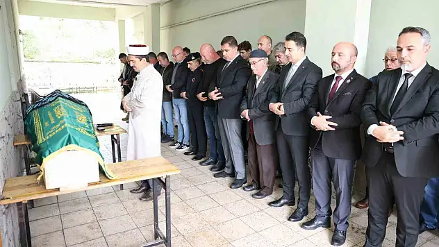 Şehidimizin annesine son görev