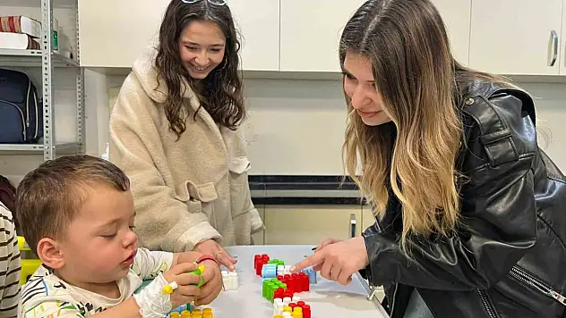 Şifa oyuncakları ve Oyun ablam projeleriyle minik kalplere dokundular