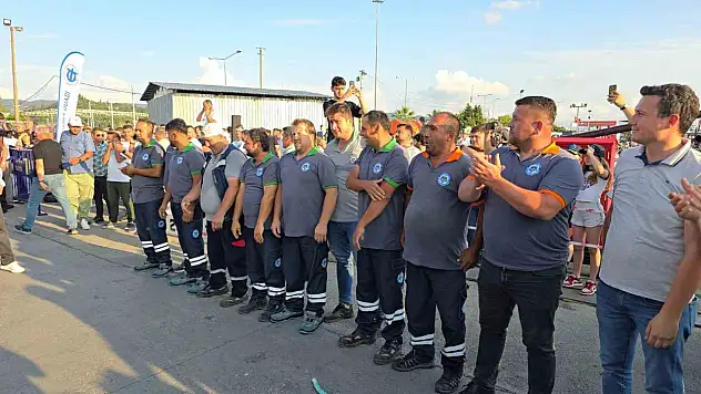 Süpürgeyi bıraktılar, halatı tuttular