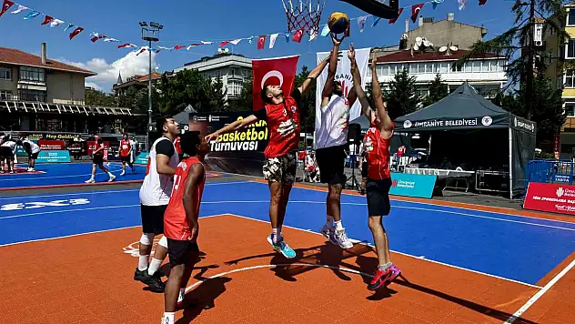 Ümraniye'de '3x3 Sokak Basketbolu' heyecanı yaşandı