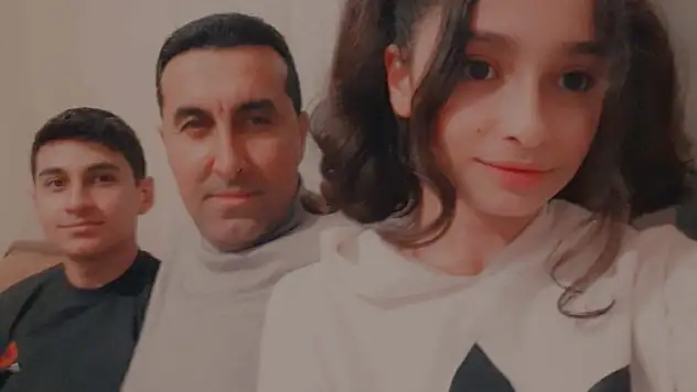 Üniversite kaydı için çıktıkları yolda yanarak can verdiler