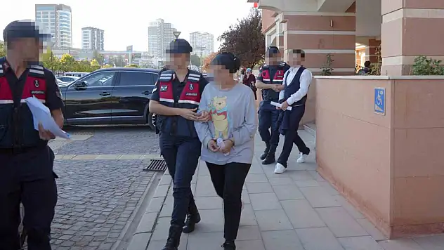 Uyuşturucu sevkiyatı yapan kadın: