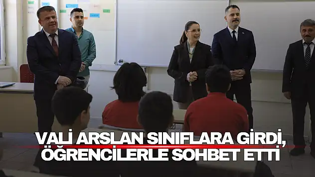 Vali Arslan Sınıflara Girdi, Öğrencilerle Sohbet Etti