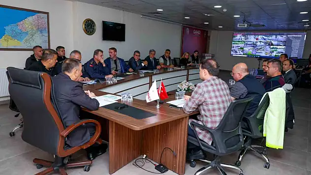 Vali Hacıbektaşoğlu yağışın etkilerini GAMER'den takip etti