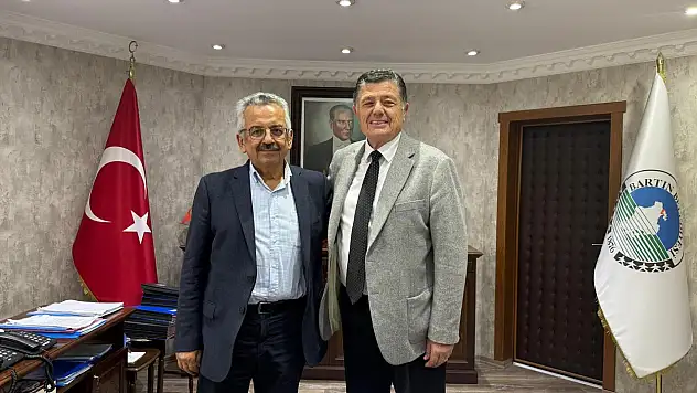 Yalçınkaya makamında ağırladı