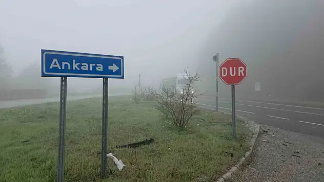 Yoğun sis Bolu Dağı'nı kapladı