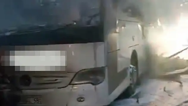 Yolcu otobüsünde yangın