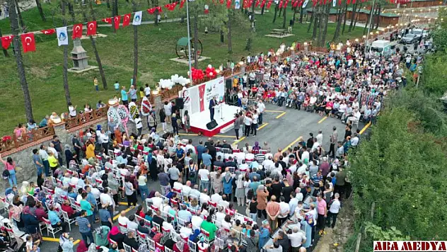 Yüzlerce vatandaş açılışa akın etti