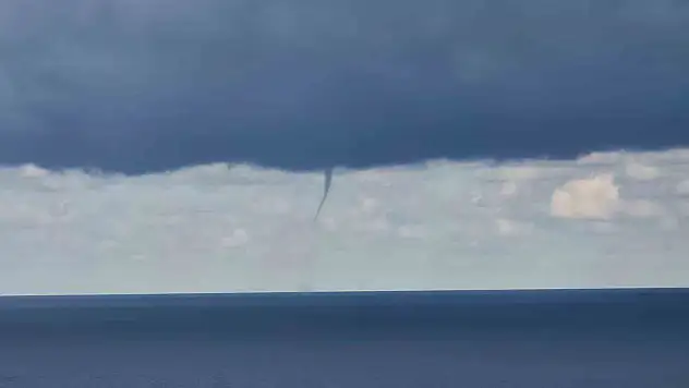 Zonguldak açıklarında art arda hortumlar görüldü