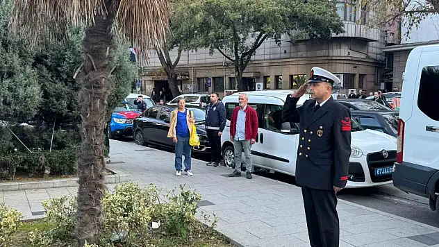 Zonguldak'ta Atatürk saygıyla anıldı