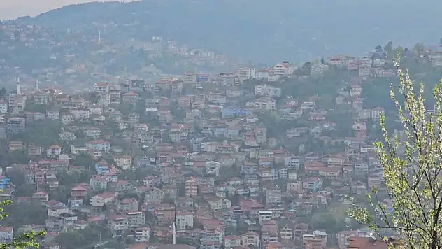 Zonguldak'ta bayram sabahı korkutan silah atma geleneği