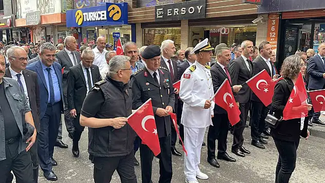 Zonguldak'ta Gaziler Günü dolayısıyla kortej yürüyüşü düzenlendi