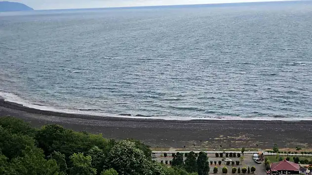 Sıcaklık 9 derece düştü, denize girişler yasaklandı