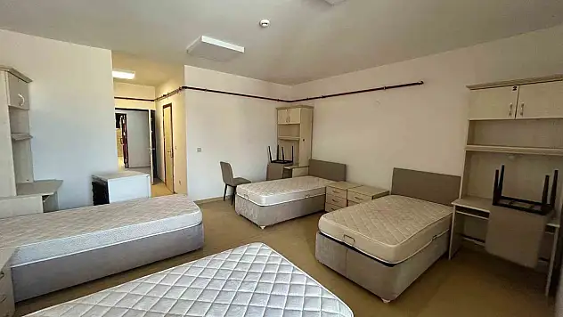 Üniversite öğrencileri için yurt mesaisi