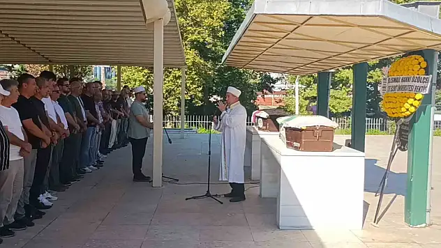 Yaşlı çiftin hayatını kaybettiği kazada tır şoförüne adli kontrol