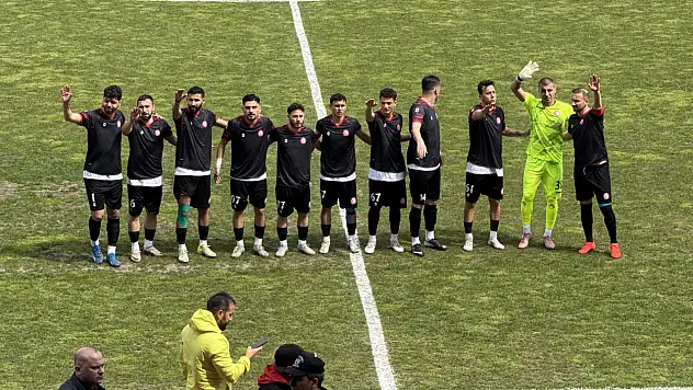 Zorlu maçta ilk 11'ler