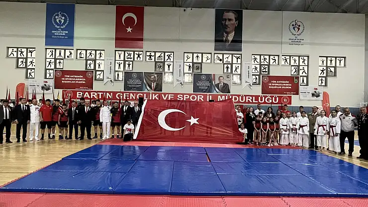 19 Mayıs coşkuyla kutlandı