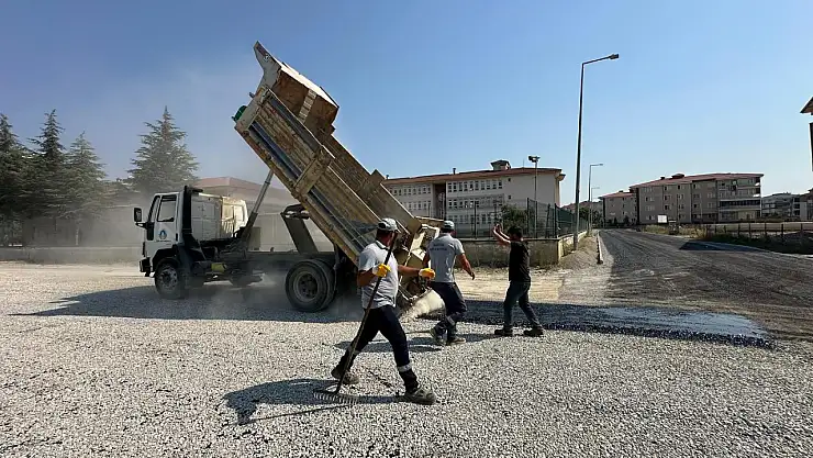 886 ve 877. Sokak'ta yol çalışması