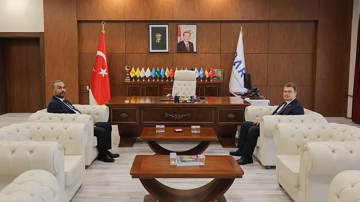 Adalet Komisyonu Başkanı Dursun'dan Rektör Akkaya'ya ziyaret