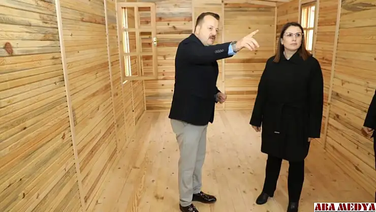 Ahşap sınıflar Malatya'ya gönderiliyor