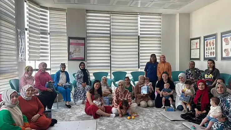 Anne ve anne adaylarına eğitim verildi