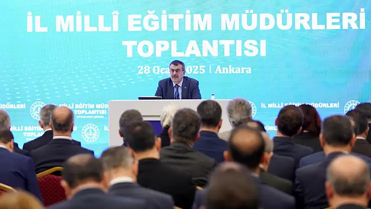 Bakan Tekin, millî eğitim müdürleriyle bir araya geldi