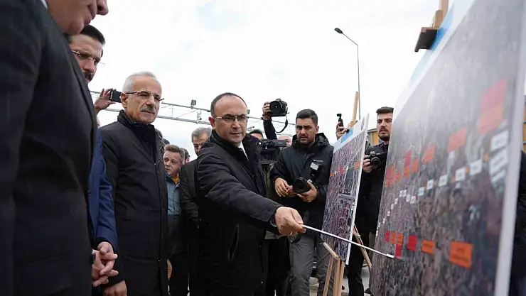 Bakan Uraloğlu'ndan Bolu'ya 4 köprülü kavşak müjdesi