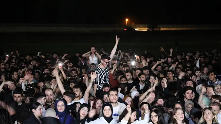 BARÜFEST'24'te öğrenciler hem eğlendi hem öğrendi