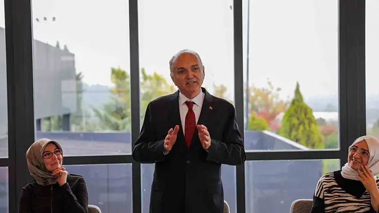 Başkan Özlü gençlerle buluştu