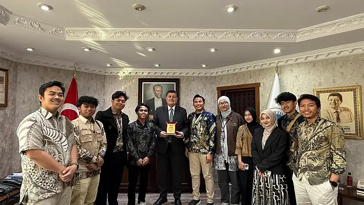 Başkan Yalçınkaya'ya ziyaret