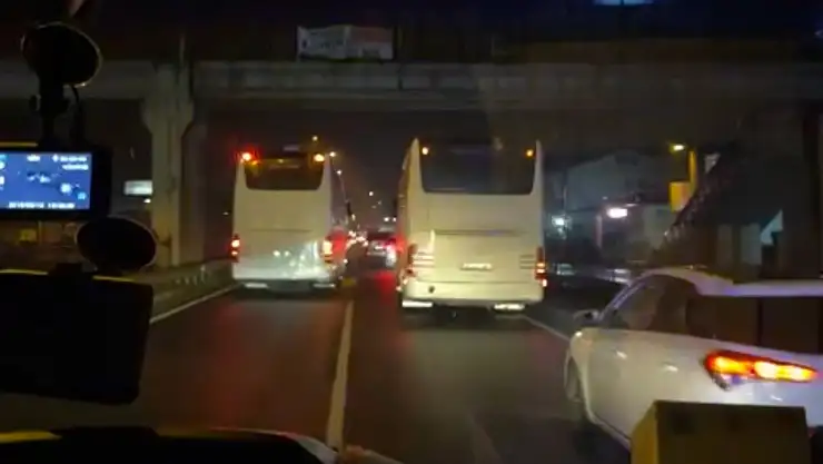 Bayram yoğunluğu, fermuarı engel olamadı
