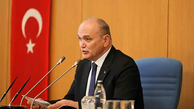 Belediye Başkanı Faruk Özlü mecliste konuştu