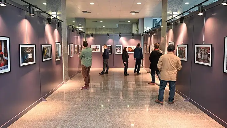 BEUN'da 'Hayatım Roman' fotoğraf sergisi