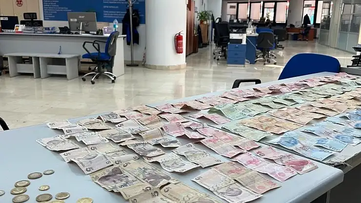 Dilenci operasyonu: Üzerinden 4 bin lira para çıktı