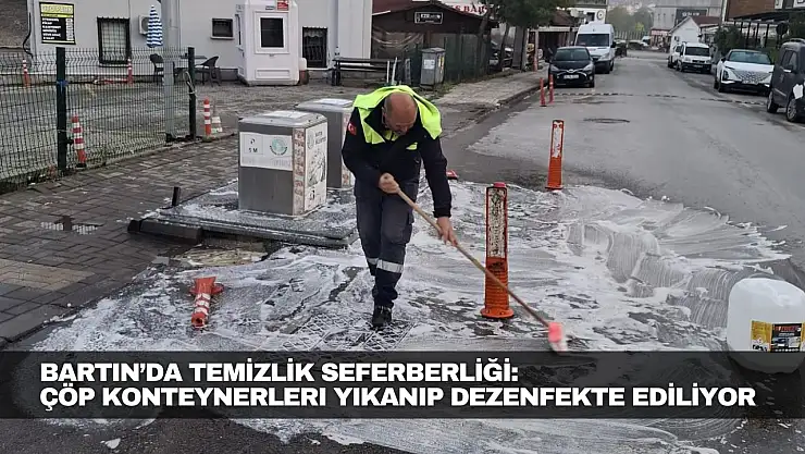 Çöp Konteynerleri Yıkanıp Dezenfekte Ediliyor