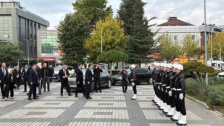 Cumhurbaşkanı Yardımcısı Yılmaz Düzce'de