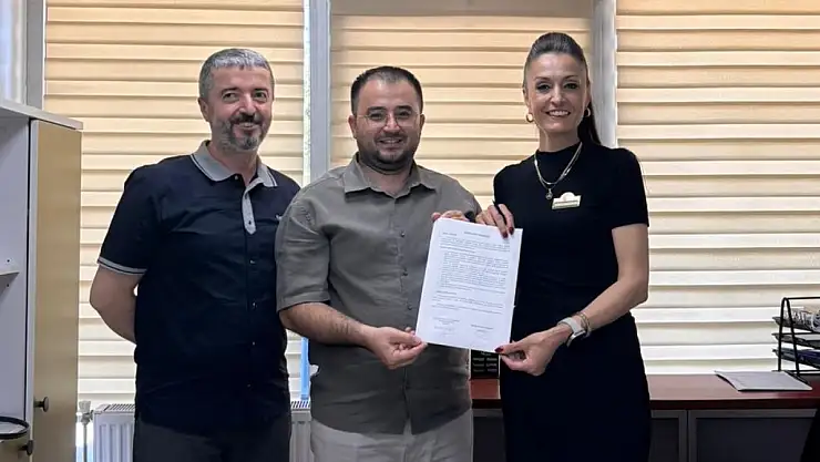 Dernekten güçlü protokol atağı