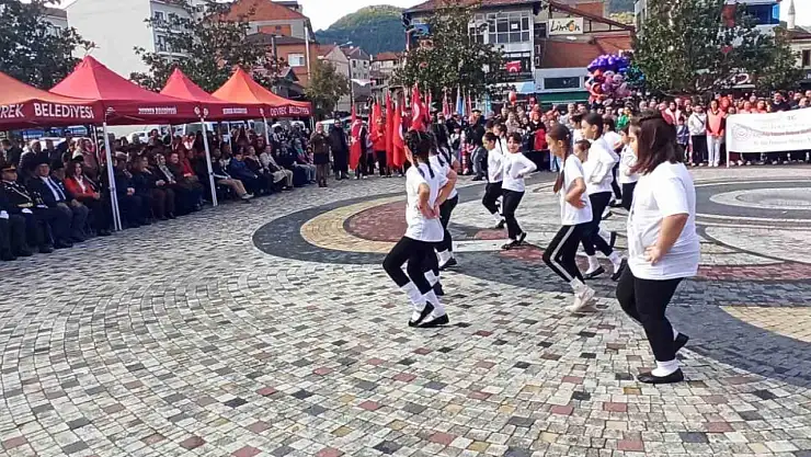 Devrek'te 29 Ekim coşkusu