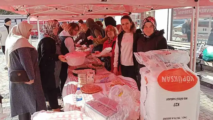 Devrek'te Gazze'ye hayır çarşısı