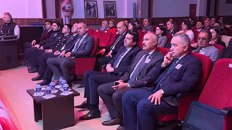 Devrek'te ' Öğretmenler Günü' çeşitli etkinliklerle kutlandı