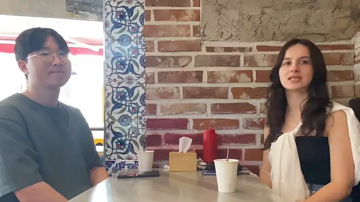 Dil öğrenmek için girdiği uygulamada hayatının aşkını buldu