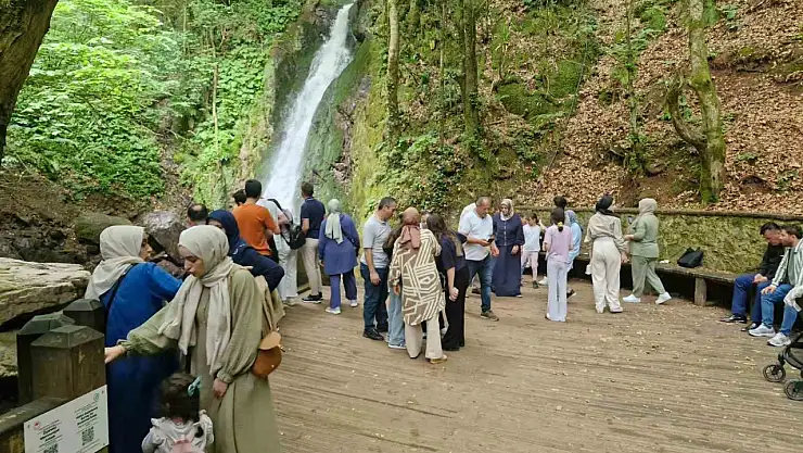 Düzce bayram boyunca 50 binden fazla kişiyi ağırladı
