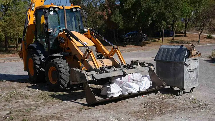 Düzce Belediyesi'nin 'Temiz Şehir Düzce' kampanyası hız kesmeden devam ediyor