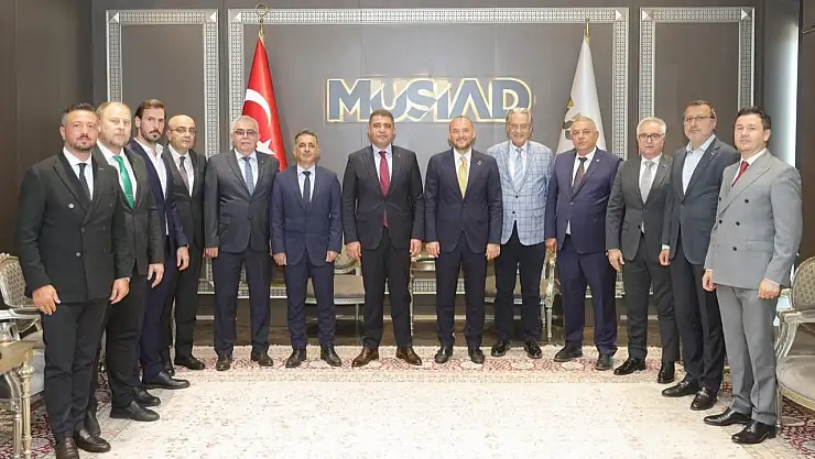 Düzce heyetinden Özdemir'e teşekkür