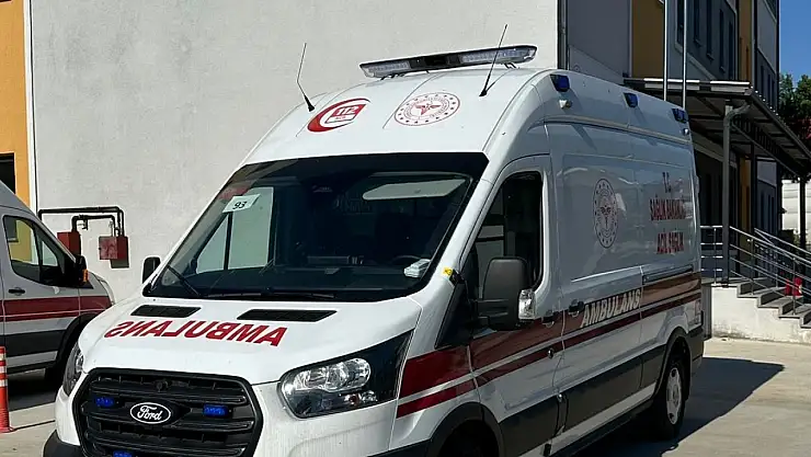 Düzce'ye yeni tam donanımlı ambulans tahsis edildi