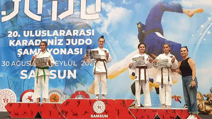 Judocular 15 madalya ile döndü