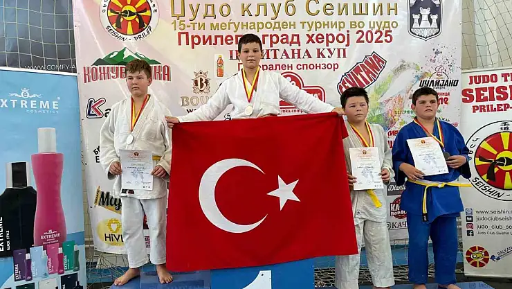 Düzceli sporcular Makedonya'dan derece ile döndü