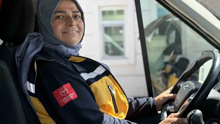 Eğitimin birincisi oldu, direksiyon başında hayat kurtarıyor